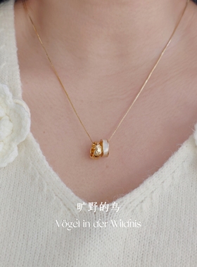 小蛮腰吊坠项链！镶嵌贝母锁骨链