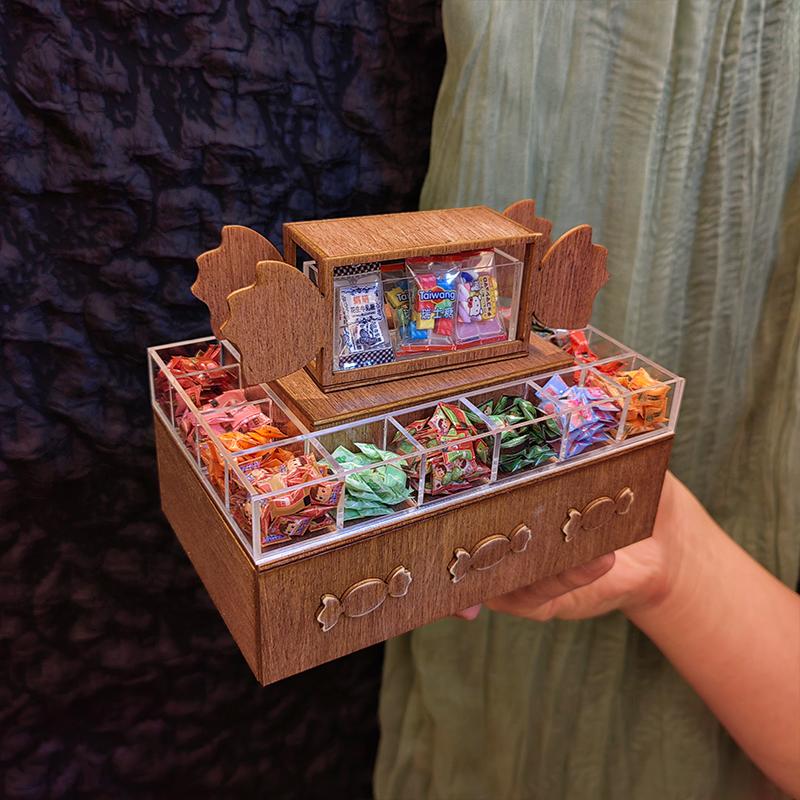 迷你DOLLHOUSE娃娃屋微缩食玩DIY糖果柜展示家具模型过家家材料包 - 图0