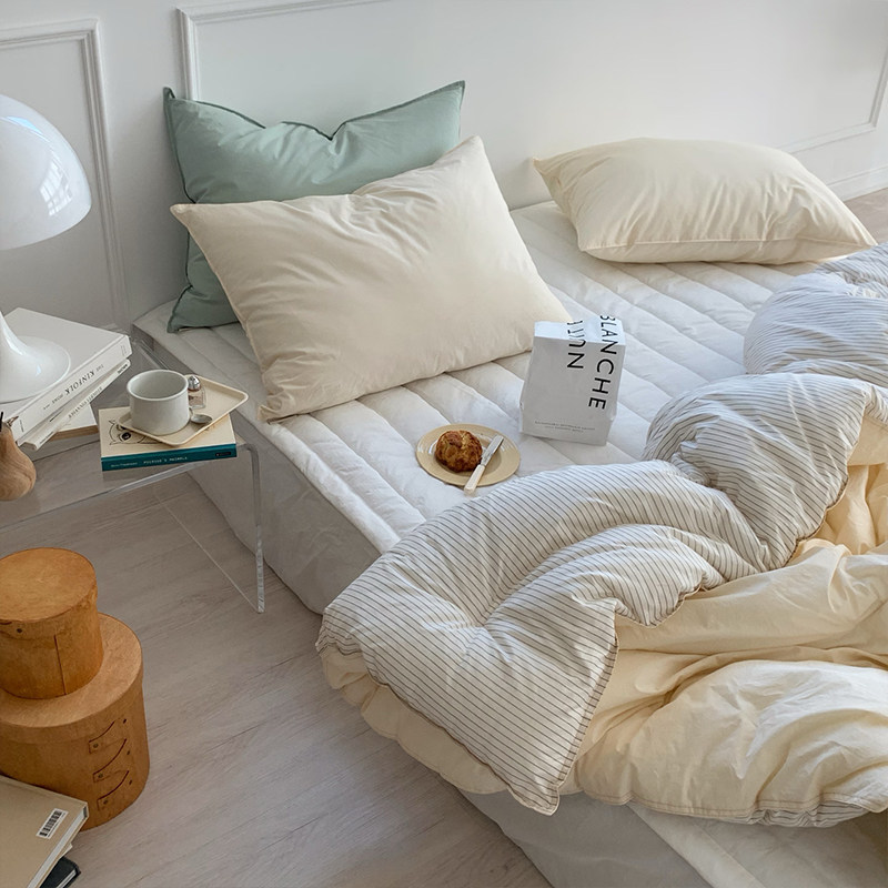 现货▲小美自留~ 条纹恒温被aasaroom韩国60支高密度纯棉四季被,淘宝优惠券,粉丝福利购,淘宝优惠卷