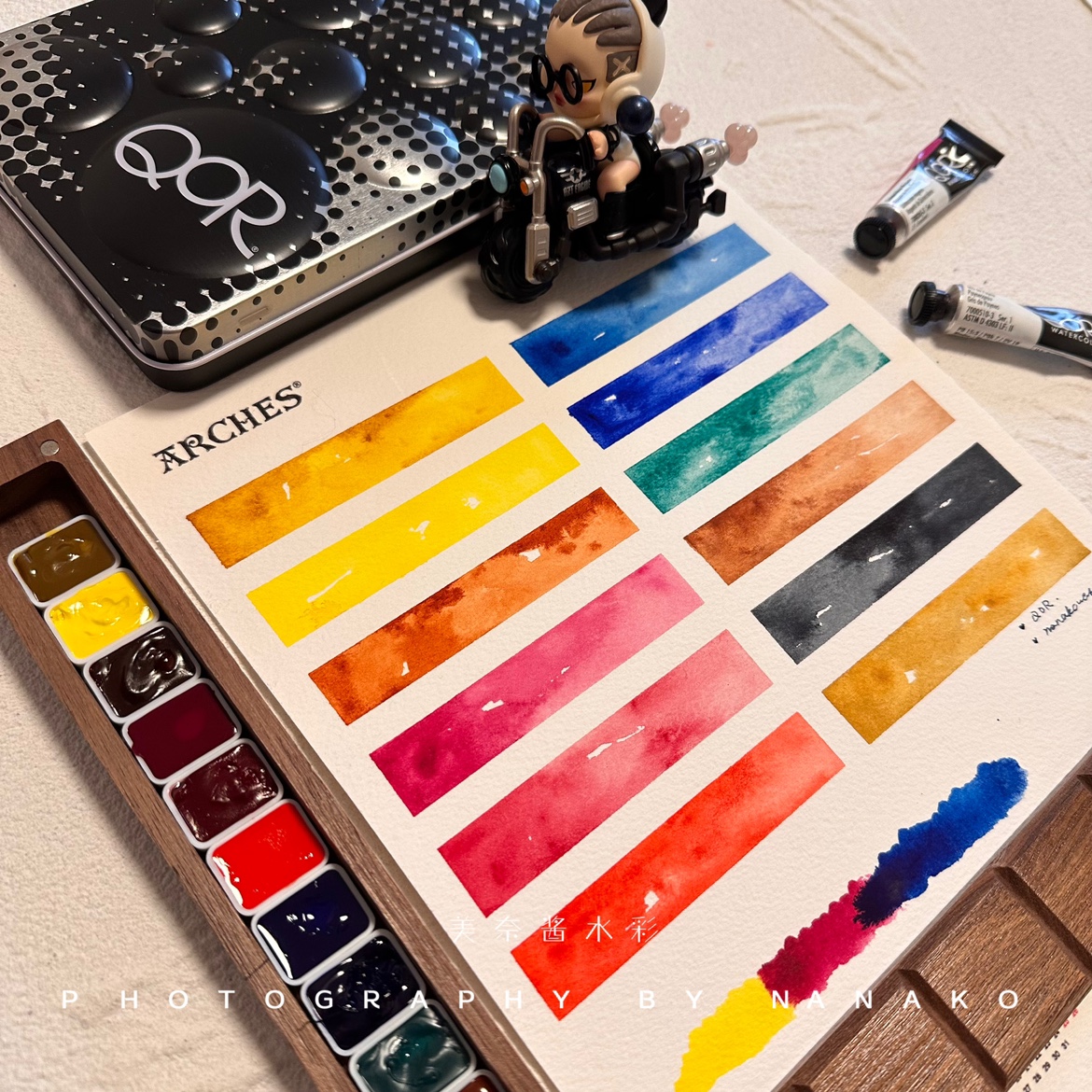 美国Qor官配24色高纯度大地6色12色水彩颜料分装铁盒装固体水彩-图0