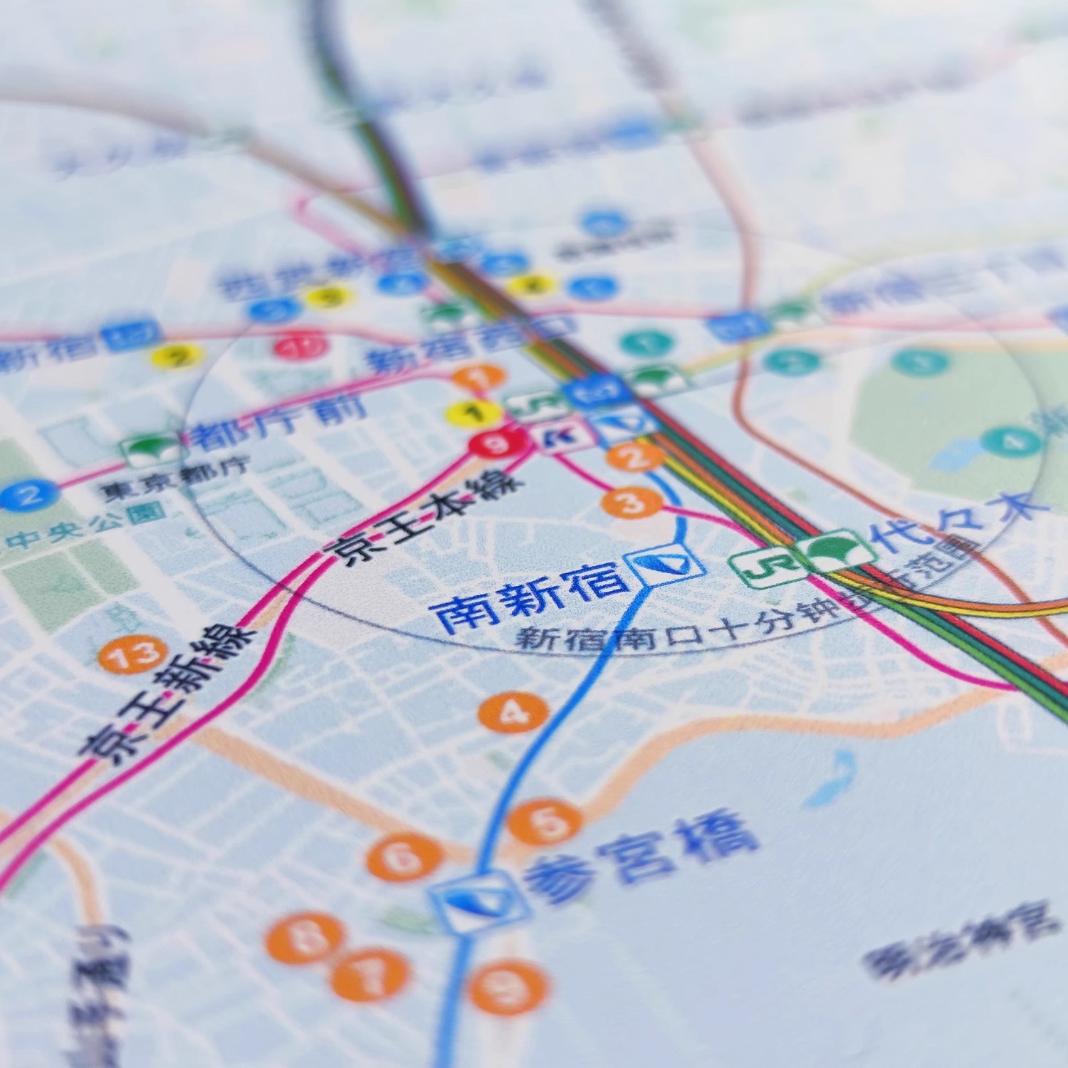 东京圣地巡礼指南图大尺寸日本旅游打卡取景地周边精美收藏地图-图0