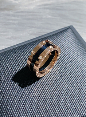 欧美风夸张黑色钛钢食指情侣对戒