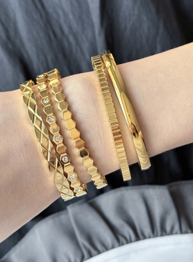 碎碎冰手镯钛钢镀黄金色