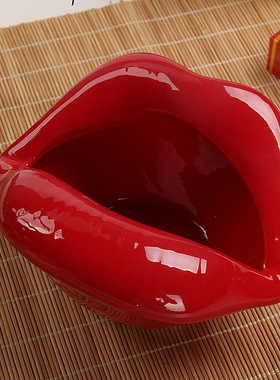 创意欧式风烟灰缸陶瓷摆件工艺品