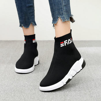 Slip-on ເກີບແມ່ຍິງ socks ເກີບເກີບນັກຮຽນແບບເກົາຫຼີເກີບເກີບແມ່ຍິງ Feiwei breathable ຕາຫນ່າງ Hollow ກິລາເກີບສັ້ນ 2024