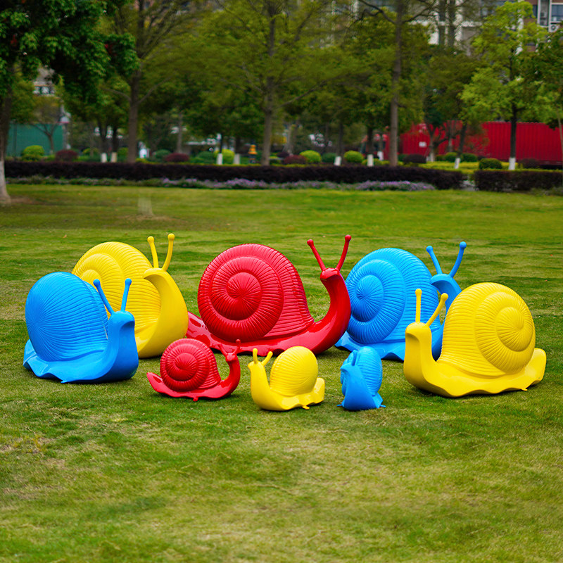 彩色大蜗牛摆件户外公园景区草坪仿真动物玻璃钢雕塑园林景观装饰