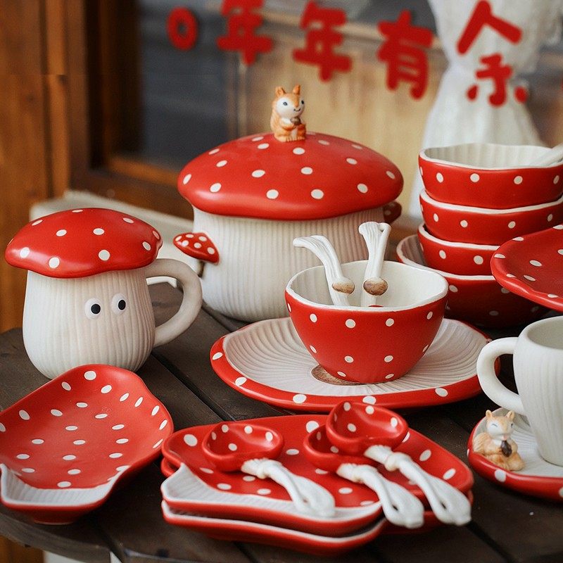 泽滕家用创意喜庆蘑菇陶瓷零食点心水果高脚托盘客厅茶几装饰摆件,淘宝优惠券,粉丝福利购,淘宝优惠卷