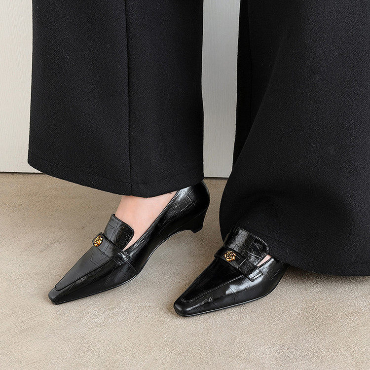 真皮3.5cm粗跟真皮山茶花单鞋女时尚气质优雅深口尖头乐福鞋酒红,淘宝优惠券,粉丝福利购,淘宝优惠卷