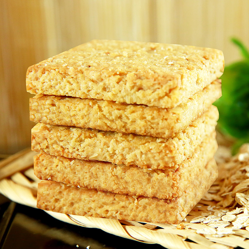 食美人浓香芝士燕麦代餐压缩品饼干 食美人启诺压缩饼干