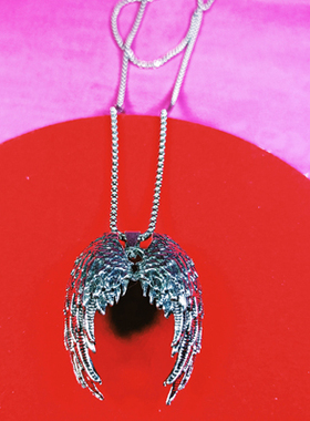 守护天使之翼翅膀吊坠嘻哈项链情侣新潮女生礼物不锈钢服装展配件