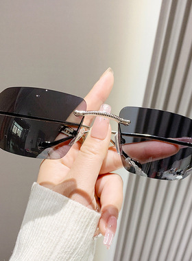 跨境欧美潮流弯曲镜片无框太阳镜豹子头时尚切边墨镜网红街拍眼镜