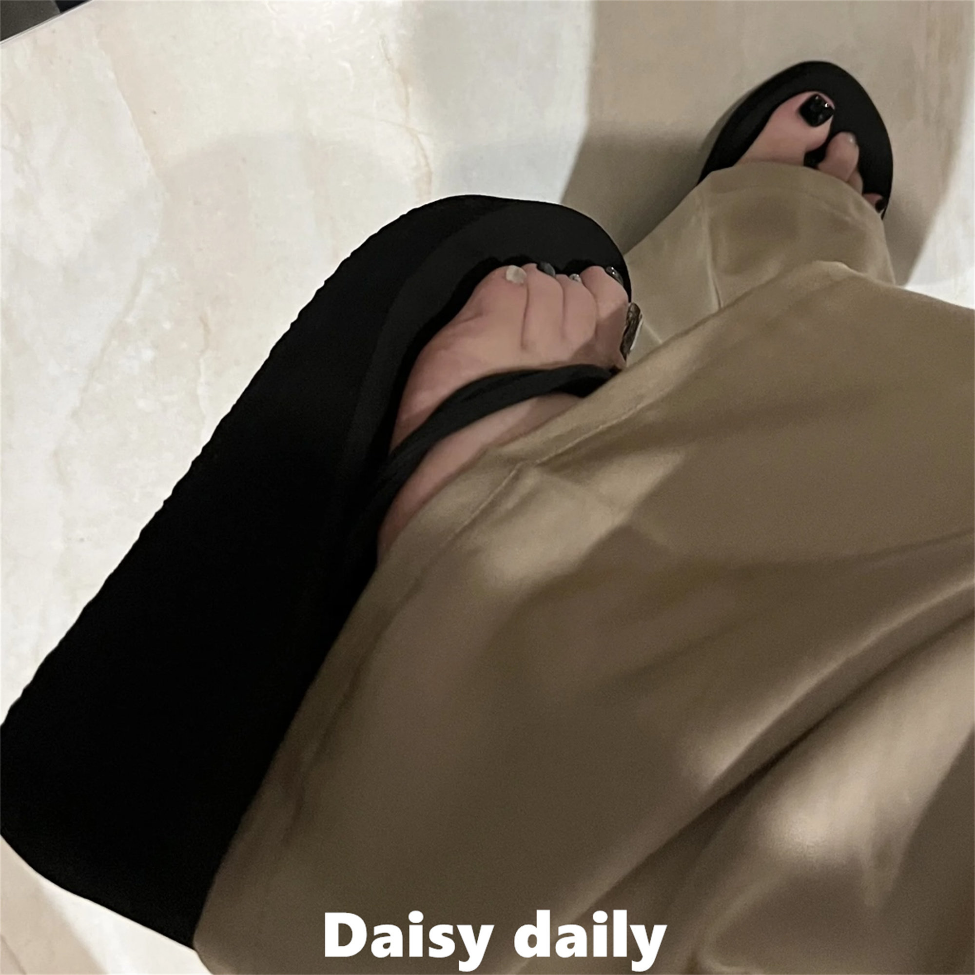 黑色厚底人字拖鞋女夏外穿增高坡跟海边沙滩网红夹脚凉拖鞋2025新,淘宝优惠券,粉丝福利购,淘宝优惠卷