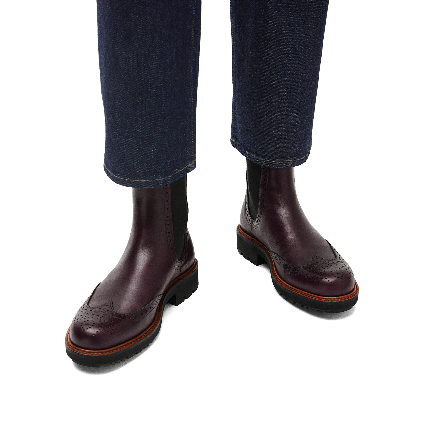 Ecco爱步女鞋2025秋冬新款切尔西靴套胶布洛克雕花休闲短靴232883,淘宝优惠券,粉丝福利购,淘宝优惠卷