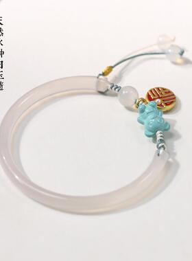 好运顺遂绿松石可爱卡通小熊2023新款轻奢小众文艺小清新文雅手镯