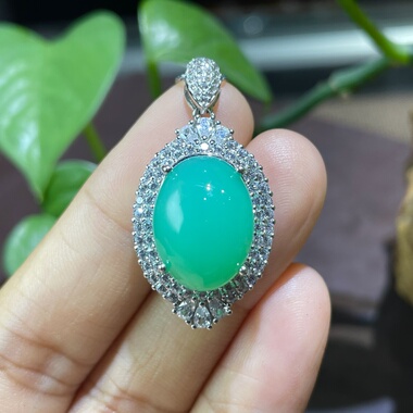 天然冰阳绿澳洲绿玉髓925银镶吊坠时尚百搭送女友