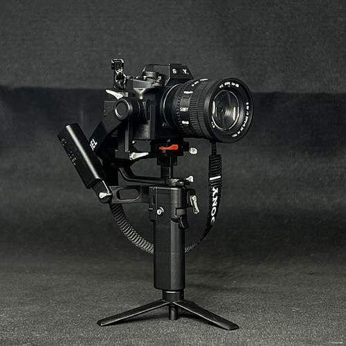 1/4迷你仿真相机模型M4微缩单反摆件娃娃屋搭配玩偶配件高级感 - 图1