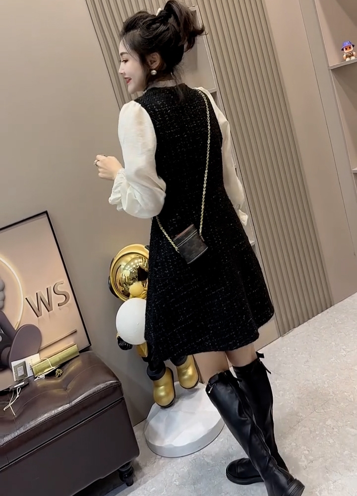 欧货重工钉珠赫本风A字小黑裙秋冬法式编织亮片收腰假两件连衣裙 - 图3