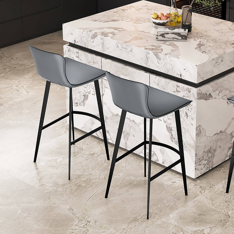 马鞍皮真皮吧台凳北欧轻奢设计师款酒吧椅家用高脚凳岛台餐椅7261,淘宝优惠券,粉丝福利购,淘宝优惠卷