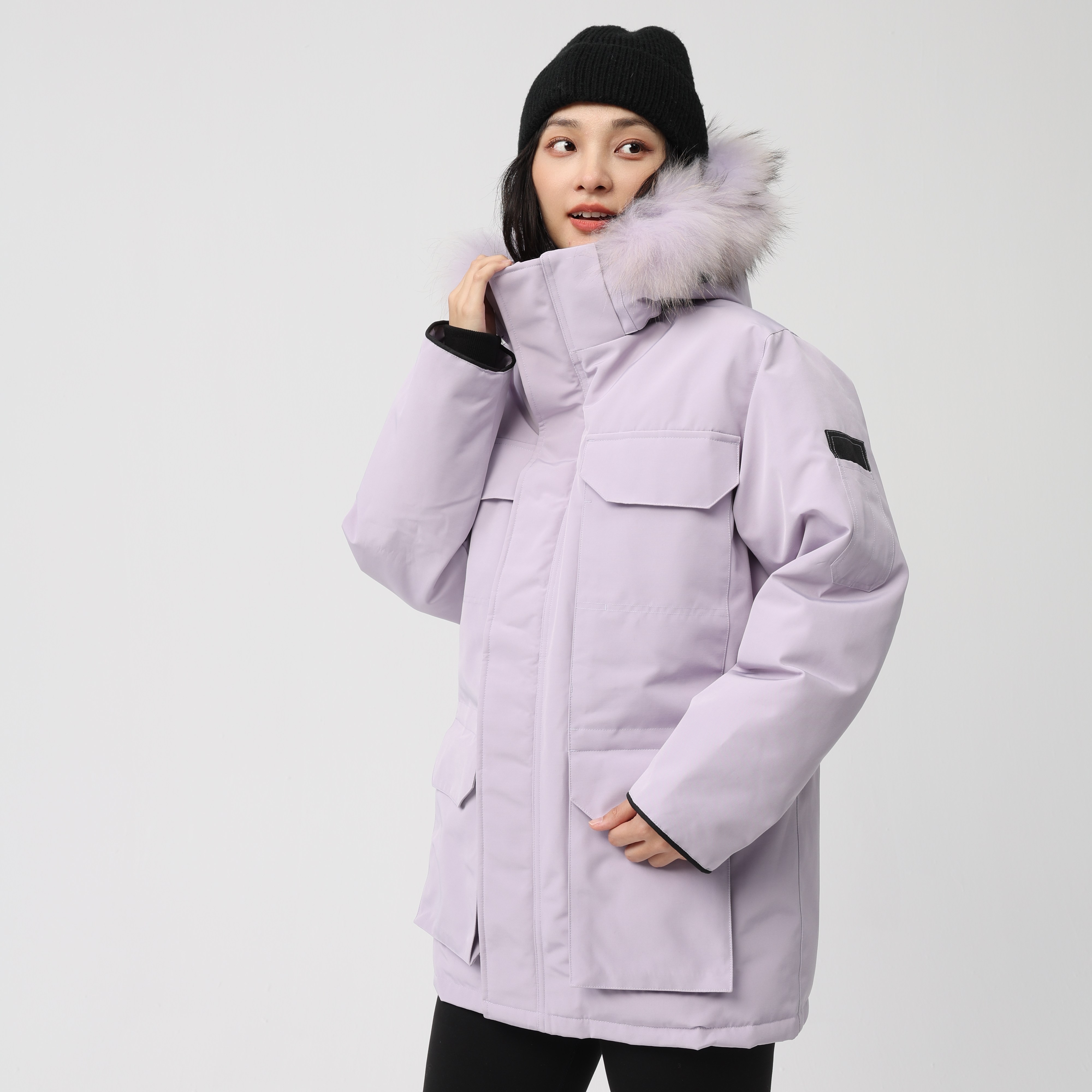 羽小白2025秋冬新款工装派克羽绒服女工装户外情侣款防风保暖极寒