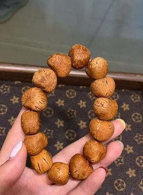 精工脑纹核桃雕刻爱心手串男女款文玩手持盘玩念珠佛珠手链配饰品