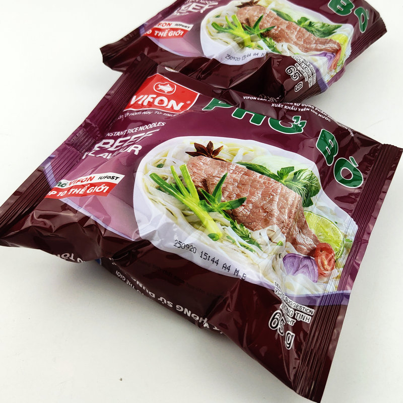 越南原装代购vifon牛肉味鸡肉味河粉65克/包（65克*30包）整箱-图1