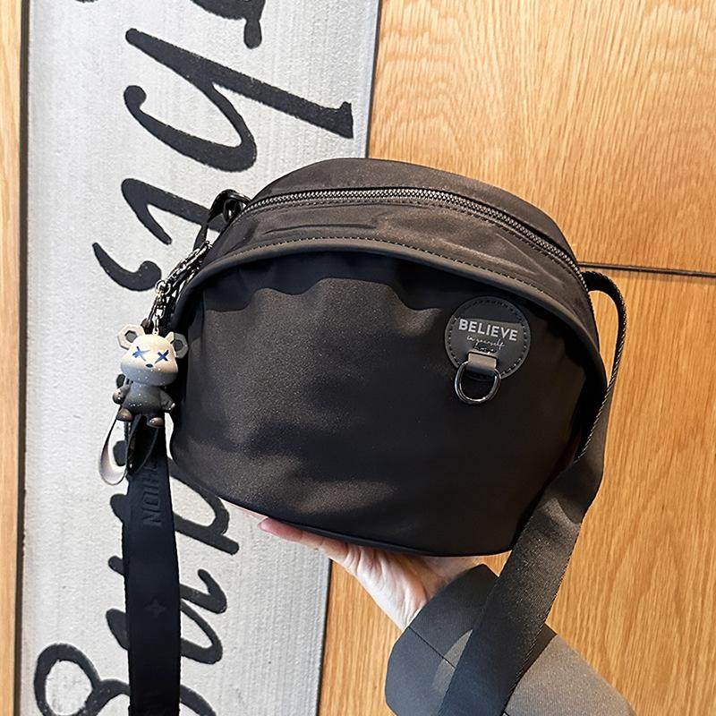 欧洲站小包包女2025新款时尚牛津布包贝壳包休闲斜挎包轻便单肩包,淘宝优惠券,粉丝福利购,淘宝优惠卷