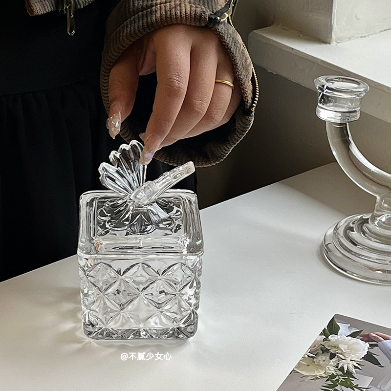 ins复古蝴蝶浮雕首饰收纳盒玻璃首饰收纳法式房间装饰品棉签盒,淘宝优惠券,粉丝福利购,淘宝优惠卷