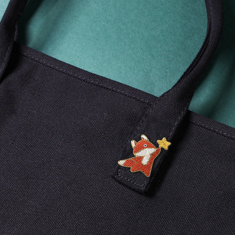 手工刺绣狐狸胸针高档精致衣服别针配饰品卡通可爱设计感小众徽章,淘宝优惠券,粉丝福利购,淘宝优惠卷