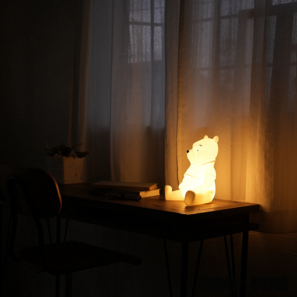 日本代购 小熊维尼 可爱 卡通 小夜灯 床头灯 氛围灯 摆件 - 图0