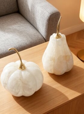 轻奢白色南瓜造型装饰摆件