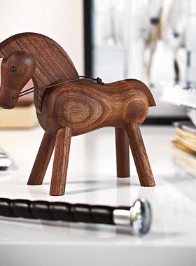 备货摆件创意客厅装饰品动物木玩小马实木制品摆件实木工艺品摆件