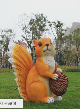 户外松鼠雕塑仿真公园动物花盆玻璃钢小品花园林庭院景观装饰摆件