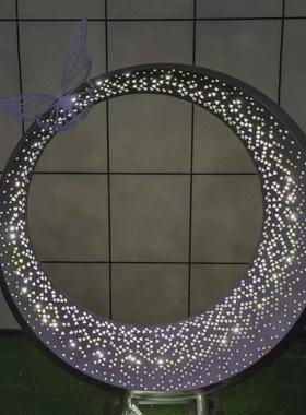 不锈钢镂空发光雕塑定制抽象月亮圆环镂空球动物铁艺发光装饰摆件