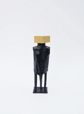 合金抽象人物雕塑小摆件样板房创意北欧客厅茶几复古新中式工艺品