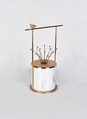 拉丝精美摆件大理石纹饰品盒铁艺摆件电镀家居防锈防潮金属摆件