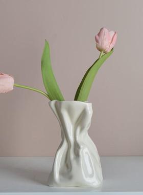 热卖陶瓷花瓶奶油风高颜值创意折纸褶皱不规则ins客厅餐桌摆