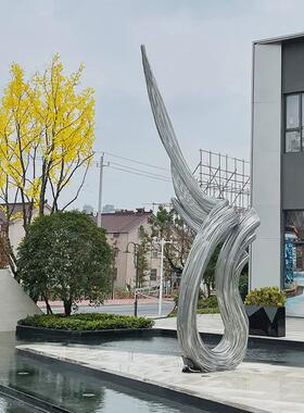 户外大型不锈钢雕塑定制镜面镂空异形架项目金属廊园林景观装饰品