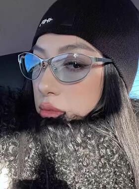 金属框浅灰色墨镜防紫外线高级感