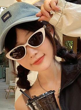 白色猫眼太阳镜辣妹风女潮高级感