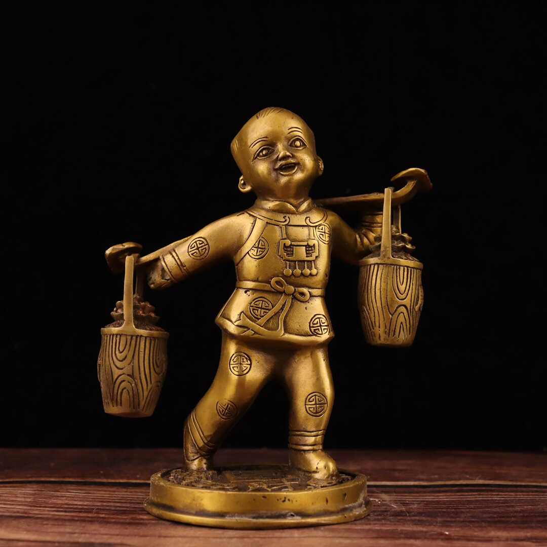 伝説の霊魔術 ポーナーンサラタン師の手彫り精霊人形 招福童子