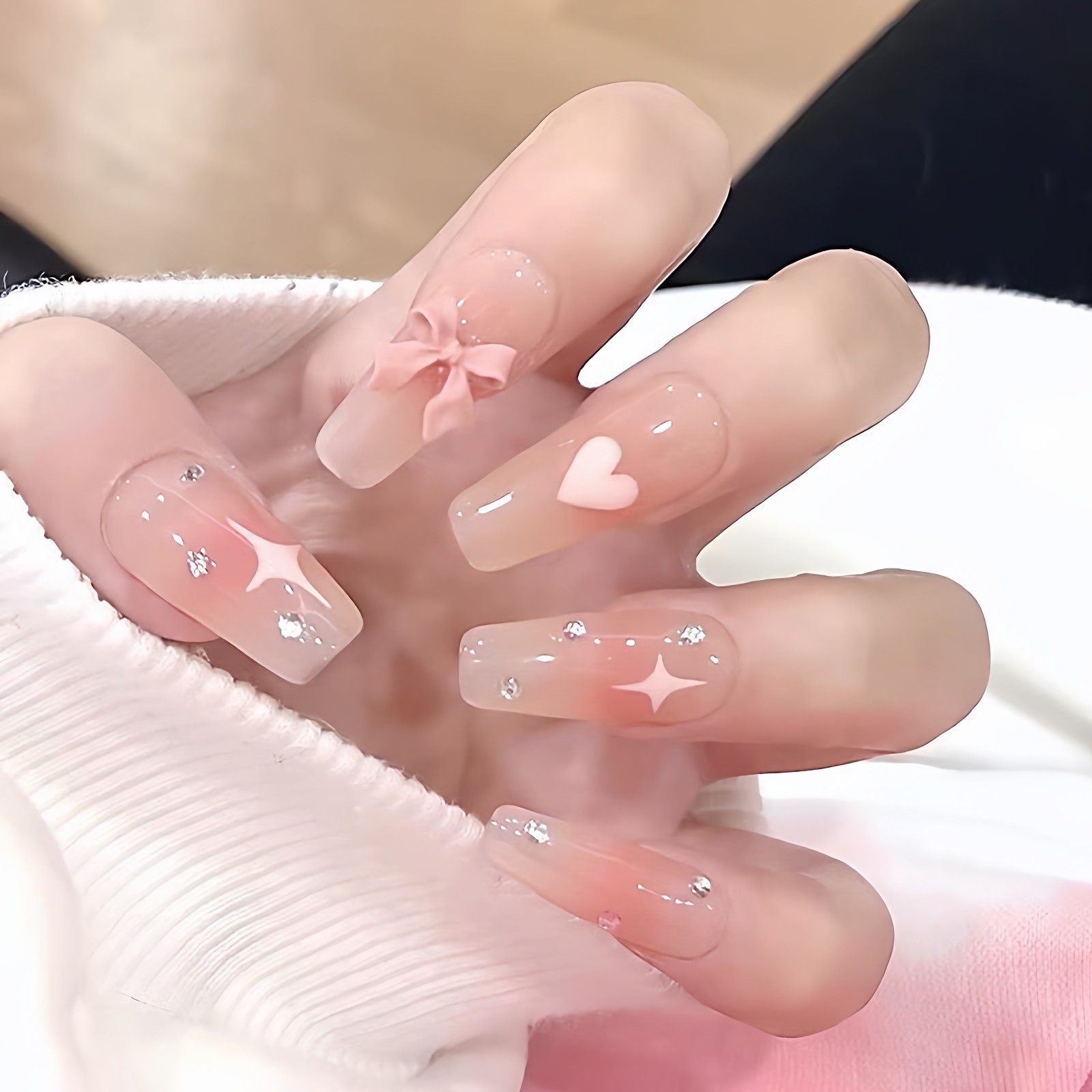 2026年新款美甲贴片显白高级感短款手指甲贴片可拆卸网红穿戴甲片,淘宝优惠券,粉丝福利购,淘宝优惠卷
