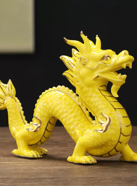绿色白黄色陶瓷龙摆件十二生肖陶土青龙形的吉祥物补角装饰工艺品