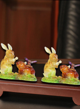 集雅轩宋韶光大师2026马年吉祥物生肖属兔 灵兔报喜 琉璃吊坠礼品