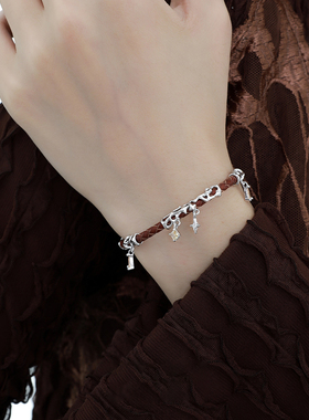 禾派 皮革液态手链冷淡风S925纯银小众气质百搭高级感手链