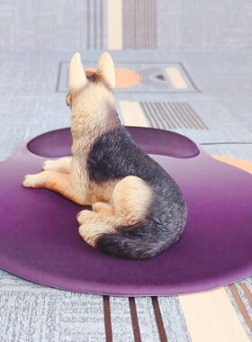 车载小狗摆件工位狼狗模型小物件