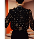 ເສື້ອເຊີດຄໍຄໍ polka dot ຄົນອັບເດດ: ຂອງແມ່ຍິງ
