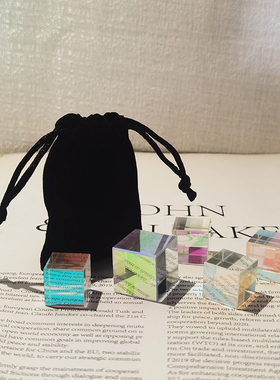 太阳捕手晶体光之立方体棱镜7彩水晶摆件阳光捕捉器解压生日礼物