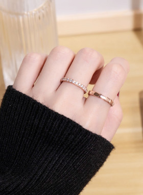 竹节几何蛇形时尚个性风钛钢戒指