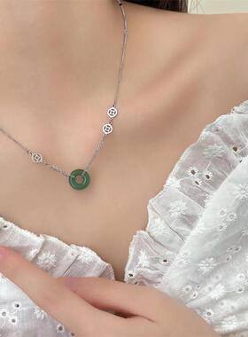 新中式风 玉石平安扣项链2022年新款女小众设计感锁骨链网红颈链