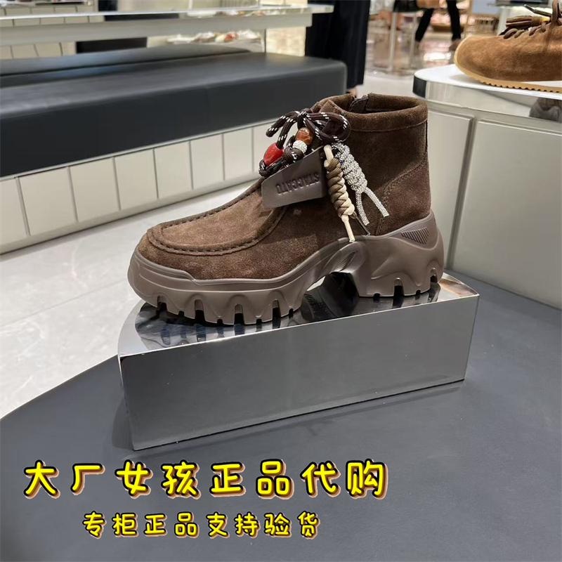专柜正品思加图2025冬季新款复古运动靴短靴厚底增高女靴EIX02DD5 - 图2